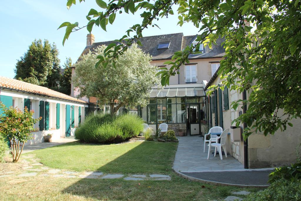 Hotel Domaine Le Martinet, The Originals Relais Bouin  Exterior foto